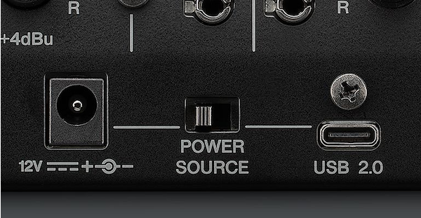 Yamaha AG08: Convenient Power Supply